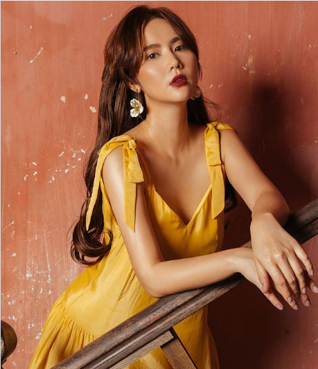 Huyền Lizzie khiến Ngọc Trinh cũng phải 