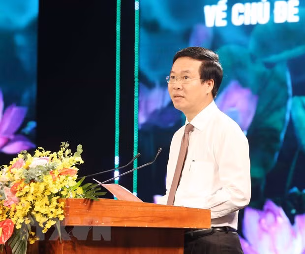 Ông Võ Văn Thưởng, Ủy viên Bộ Chính trị, Bí thư Trung ương Đảng, Trưởng Ban Tuyên giáo Trung ương phát biểu khai mạc. (Ảnh: Phương Hoa/TTXVN)