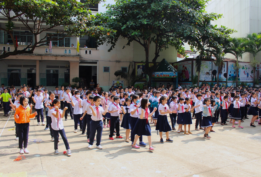 Các đơn vị trường học cần chủ động phòng ngừa, ứng phó với thiên tai nhằm đảm bảo an toàn trường học. Ảnh: Mộc Trà