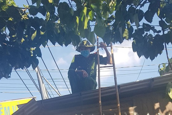 Công an khám nghiệm hiện trường Công an khám nghiệm hiện trường