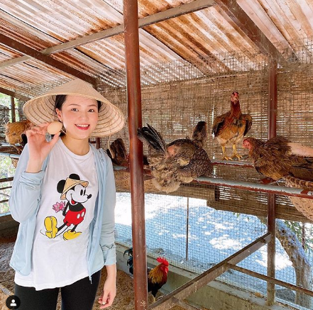 Trên trang cá nhân, Quỳnh Anh đăng tải hình ảnh đi nghỉ dưỡng cùng chồng khiến fan ngưỡng mộ. 