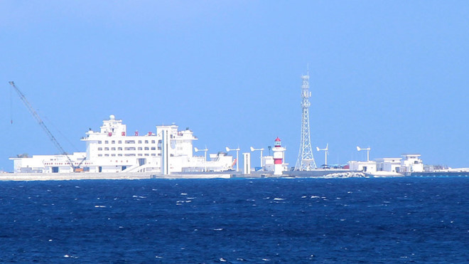 Công trình do Trung Quốc xây dựng trái phép ở quần đảo Trường Sa thuộc chủ quyền của Việt Nam - Ảnh: Mai Thanh Hải