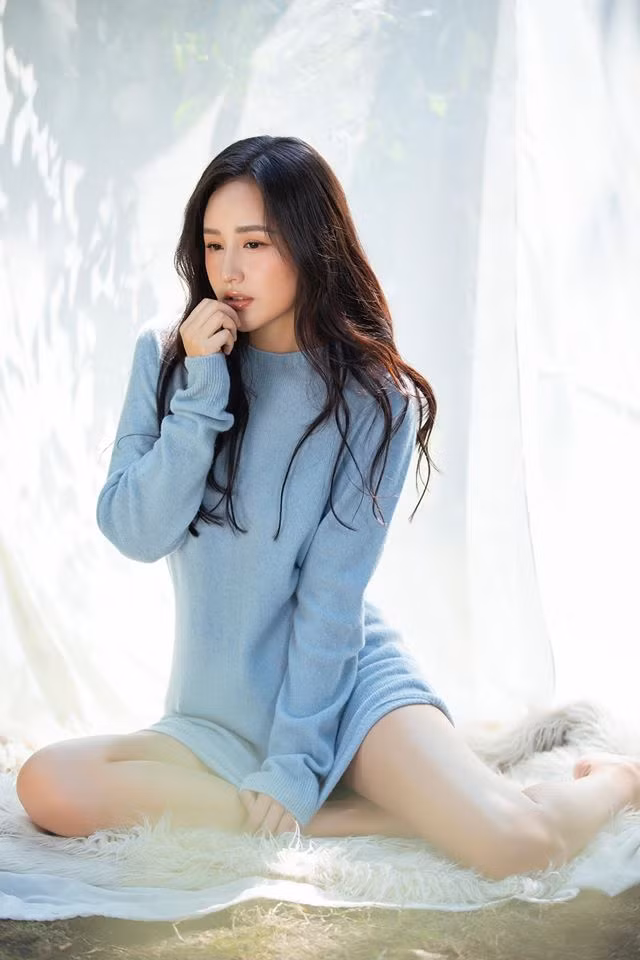 Nhan sắc của Mai Phương Thúy ở tuổi ngoài 30 vẫn được người hâm mộ khen ngợi vẻ đẹp 
