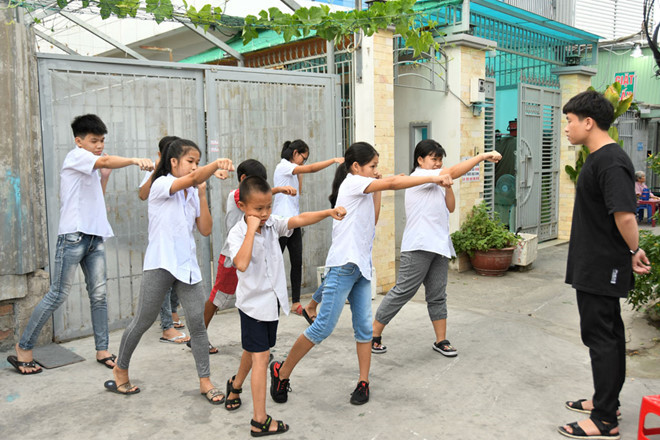 Nhờ được học võ, 10 em ở lớp học tình thương sẽ được nhận vào đội tuyển của thành phố ẢNH: NỮ VƯƠNG
