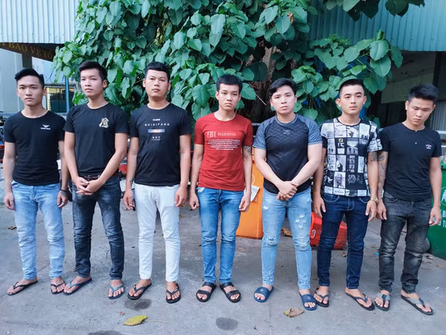 7 nghi phạm tham gia vụ chém người được tại ngoại.