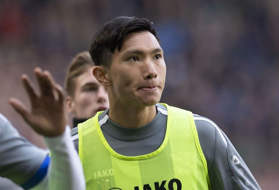  Đoàn Văn Hậu muốn chứng tỏ khả năng tại SC Heerenveen. Ảnh Heerenveen