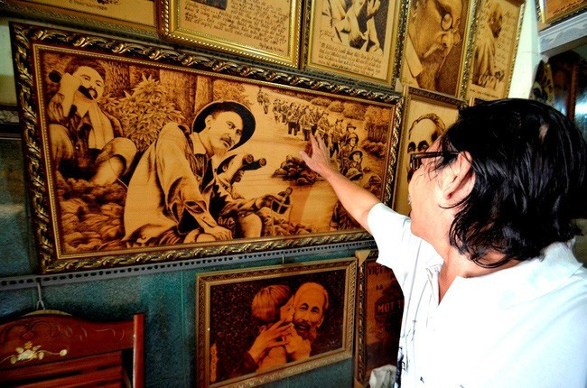 Một số tác phẩm vẽ chân dung Bác Hồ của họa sĩ Hồ Ngọc Hiếu.