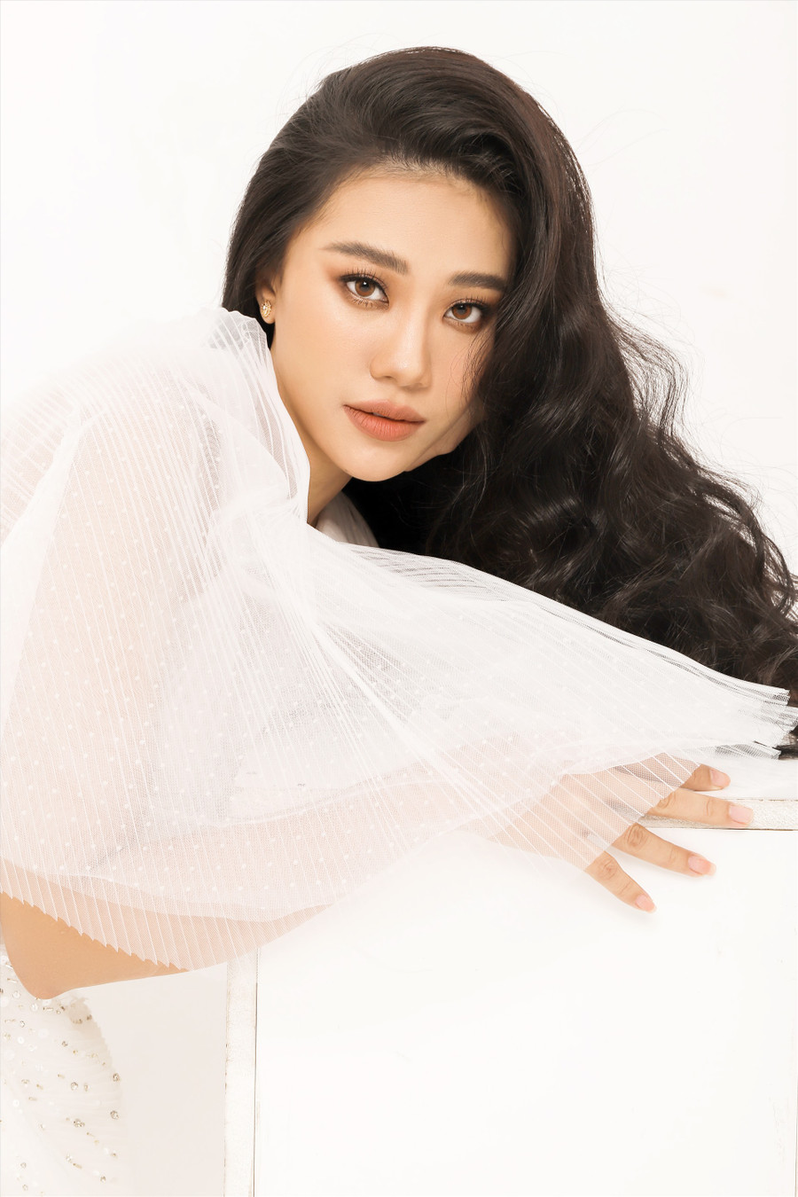 Cô chia sẻ: “Tạng người của Duyên vốn rất dễ tăng cân, hơn nữa, sức ăn của Duyên bạn bè hay chọc là gấp đôi so với người bình thường. Có lẽ vì vậy mà Duyên đã tăng đến 10 ký, mọi người khi gặp Duyên đều bất ngờ và hỏi vì sao Duyên tăng nhiều như vậy”. Ảnh: Nguyễn Du.