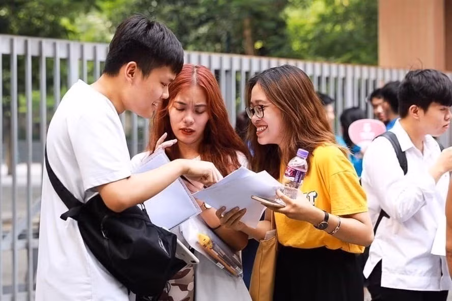 7 phát hiện thú vị về cách chọn nghề nghiệp của giới trẻ. Ảnh minh hoạ: Hải Nguyễn 7 phát hiện thú vị về cách chọn nghề nghiệp của giới trẻ. Ảnh minh hoạ: Hải Nguyễn