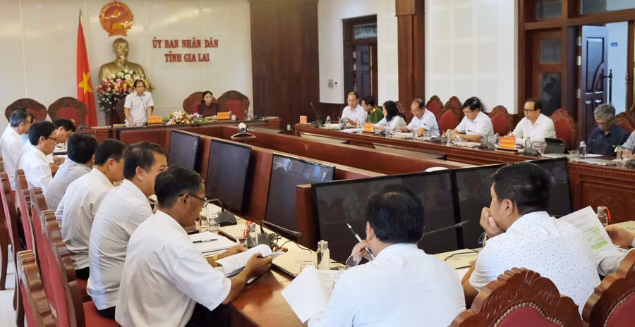 Quang cảnh cuộc họp. Ảnh: Hoàng Ngọc