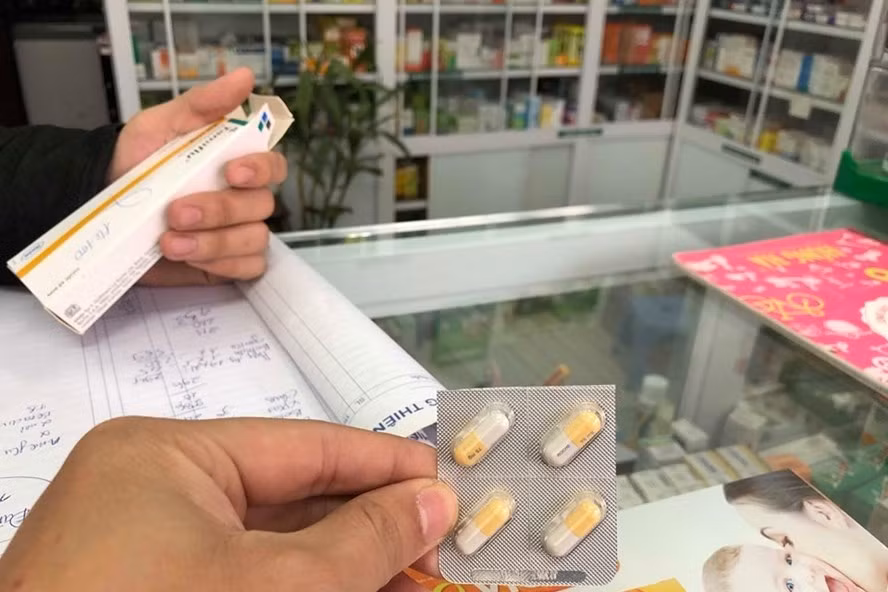 Về mặt thống kê, chi tiêu bình quân đầu người dành cho thuốc tại Việt Nam đang tăng theo niên độ cứ 5 năm thì gấp đôi (ảnh minh họa). Ảnh: Cường Ngô Về mặt thống kê, chi tiêu bình quân đầu người dành cho thuốc tại Việt Nam đang tăng theo niên độ cứ 5 năm thì gấp đôi (ảnh minh họa). Ảnh: Cường Ngô