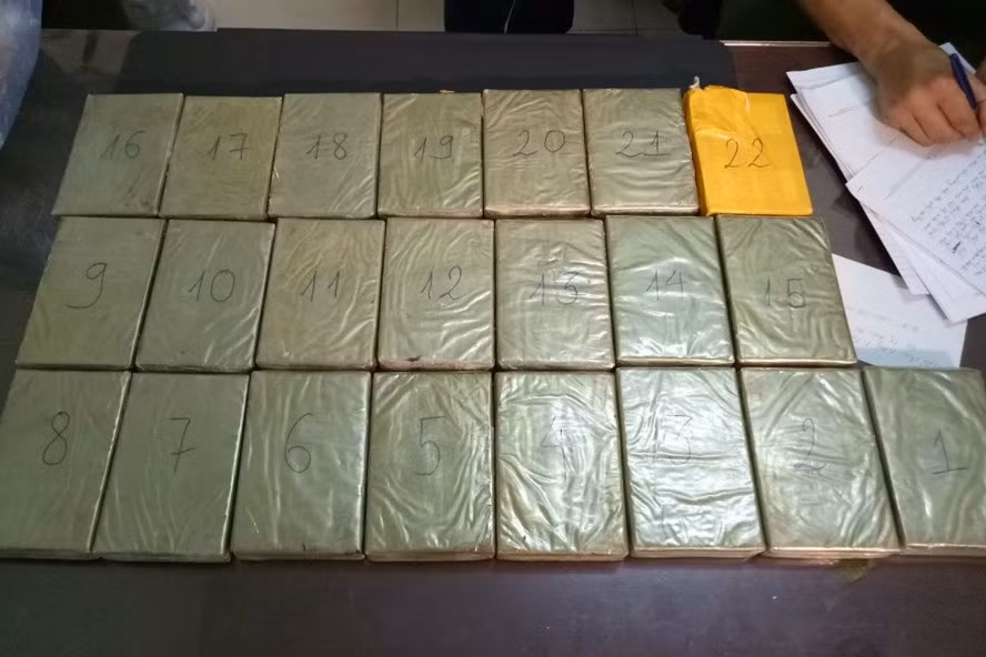 Tang vật một vụ bắt mua bán, vận chuyển trái phép chất ma túy. Ảnh: Cơ quan công an cung cấp. Tang vật một vụ bắt mua bán, vận chuyển trái phép chất ma túy. Ảnh: Cơ quan công an cung cấp.