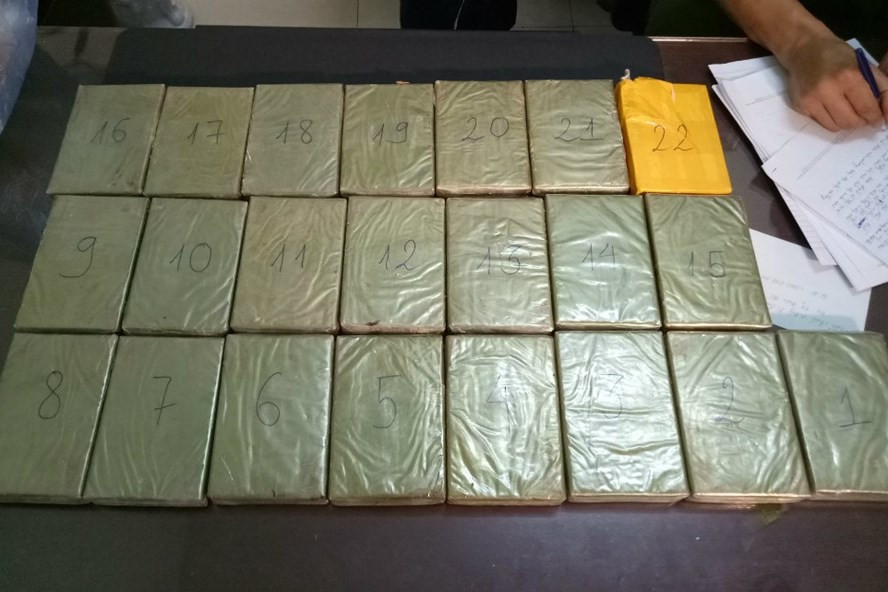 Tang vật một vụ bắt mua bán, vận chuyển trái phép chất ma túy. Ảnh: Cơ quan công an cung cấp. Tang vật một vụ bắt mua bán, vận chuyển trái phép chất ma túy. Ảnh: Cơ quan công an cung cấp.