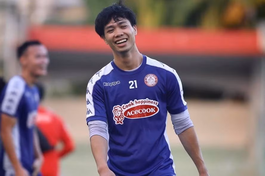 Công Phượng nóng lòng trở lại sân thi đấu tại Cúp Quốc gia gặp SHB.Đà Nẵng. Ảnh: CLB TP.HCM.