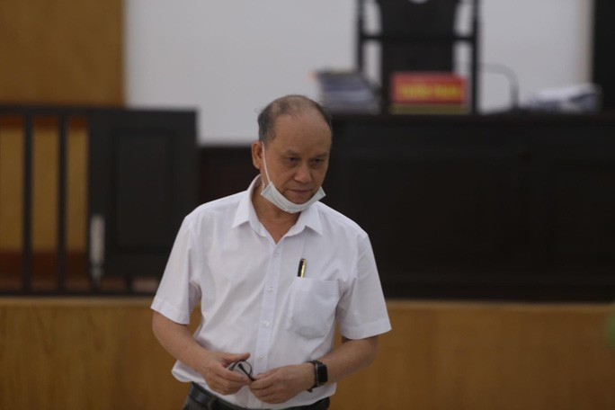  Bị cáo Trần Văn Minh, nguyên chủ tịch UBND TP Đà Nẵng