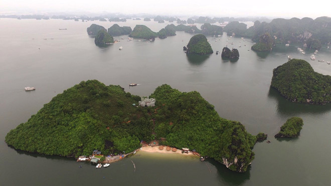 Đảo Soi Sim được ví như thiên đường trên vịnh Hạ Long ẢNH LÃ NGHĨA HIẾU