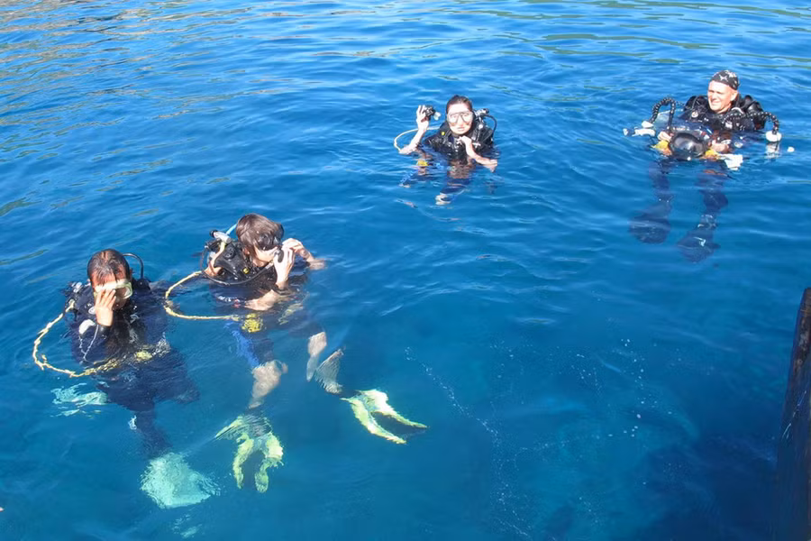 Những thiết bị chuyên nghiệp sẽ giúp bạn lặn xuống sâu hơn