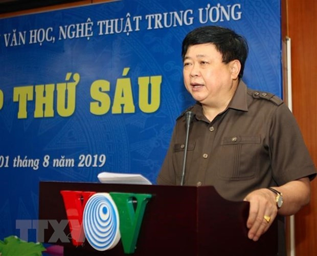 Phó giáo sư-tiến sỹ Nguyễn Thế Kỷ, Ủy viên Trung ương Đảng, Tổng Giám đốc Đài Tiếng nói Việt Nam, Chủ tịch Hội đồng Lý luận, phê bình văn học nghệ thuật Trung ương, Phó Trưởng ban Thường trực Ban Chỉ đạo Giải thưởng sáng tác, quảng bá tác phẩm văn học, nghệ thuật, báo chí về chủ đề “Học tập và làm theo tư tưởng, đạo đức, phong cách Hồ Chí Minh.