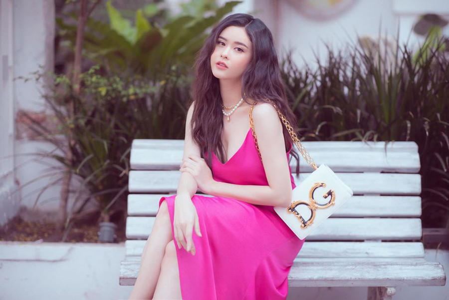 Hình ảnh trẻ trung không kém phần quyến rũ của Trương Quỳnh Anh chắc hẳn là niềm mơ ước của bao bà mẹ bỉm sữa.