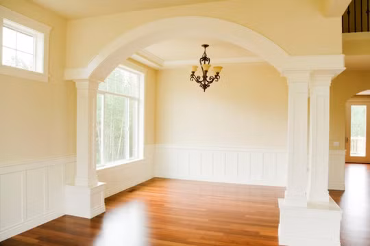 Thêm chi tiết kiến ​​trúc cho các phòng trang trọng