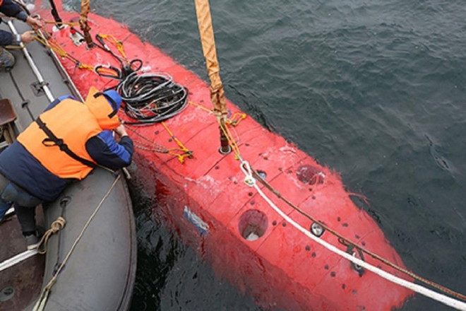 Tàu rô bốt Vityaz vừa lặn xuống Rãnh Mariana - Ảnh: Cơ quan chỉ đạo Các dự án nghiên cứu tiên tiến của Nga