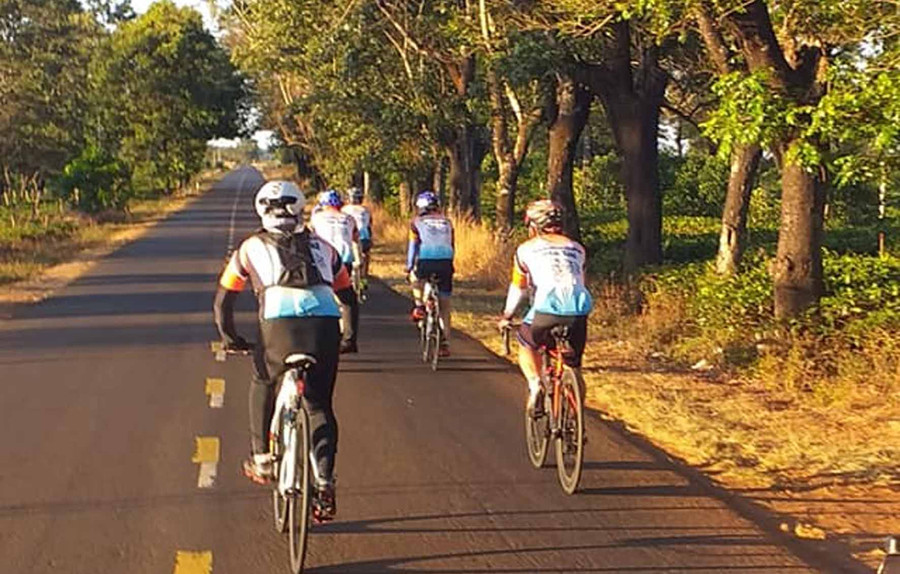 Hành trình về di tích lịch sử chiến thắng Plei Me của đoàn. Ảnh: Hà Phương