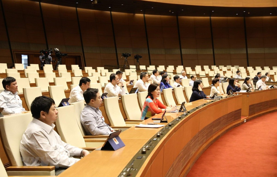 Các đại biểu Quốc hội tại phiên họp. (Ảnh: Văn Điệp/TTXVN) Các đại biểu Quốc hội tại phiên họp. (Ảnh: Văn Điệp/TTXVN)