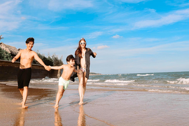 Tuy nhiên nhờ công việc dạy dance sport mà cô vận động với cường độ cao và nhờ đó hành trình giảm cân diễn ra suôn sẻ