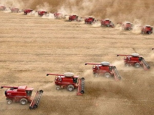 Cơ giới hóa trên các cánh đồng của Brazil.