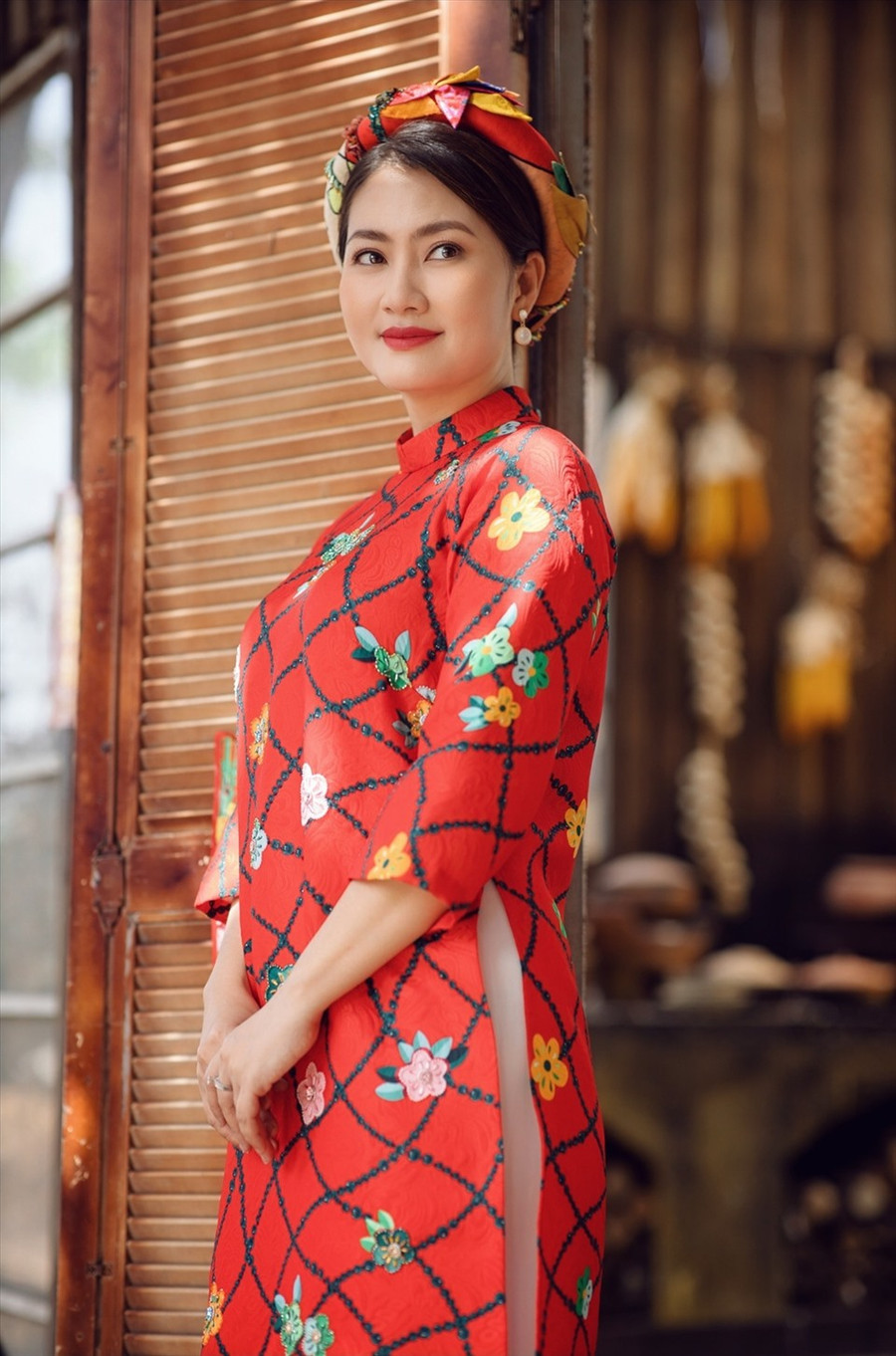 Hiện tại, sau khi ly hôn với diễn viên Thanh Bình, Ngọc Lan sống cùng con trai. Ảnh :NCSC. Hiện tại, sau khi ly hôn với diễn viên Thanh Bình, Ngọc Lan sống cùng con trai. Ảnh :NCSC.