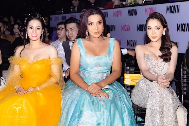 Cindy Thái Tài đến ủng hộ cuộc thi do Hương Giang tổ chức ẢNH: BTC