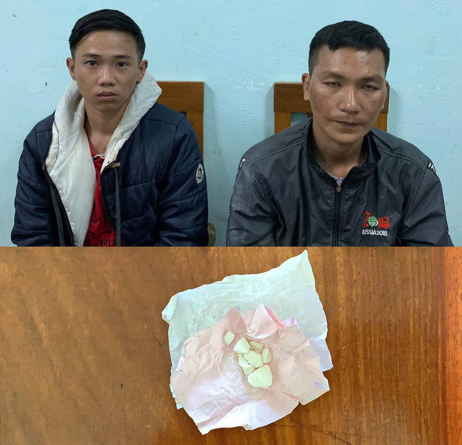 Luân (bìa trái) và Dung cùng tang vật. Ảnh: Hữu Trường