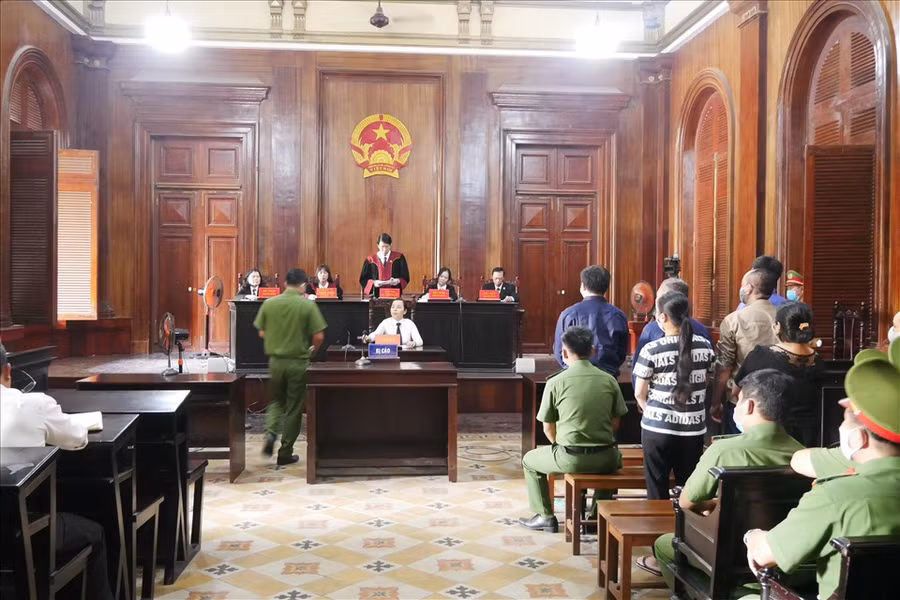 Diễn biến phiên tòa. Ảnh: A.T