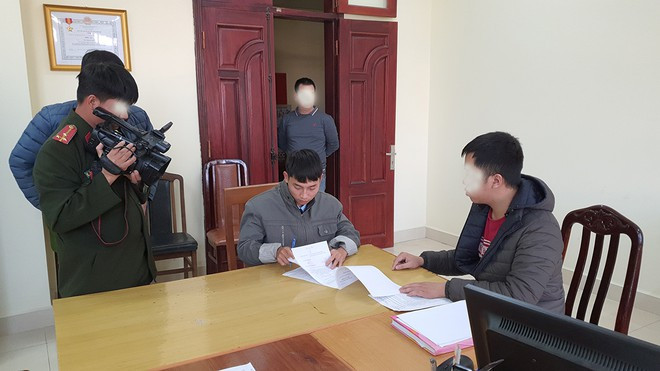 Nguyễn tại cơ quan điều tra Công an Lâm Đồng ẢNH: GIA BÌNH