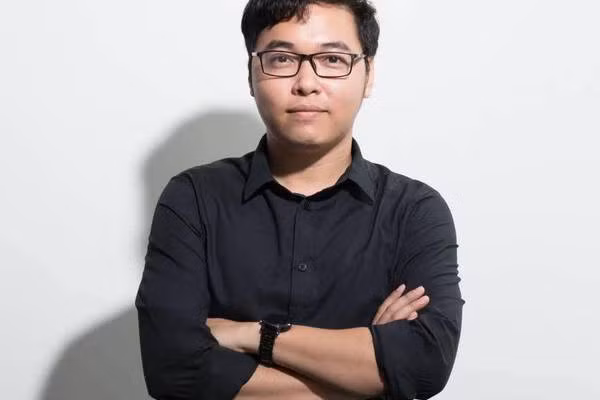 Lê Yên Thanh từng nổi tiếng là 'chàng trai vàng' tin học khi sở hữu tới hơn 100 giải thưởng, huy chương tin học trong nước và quốc tế.