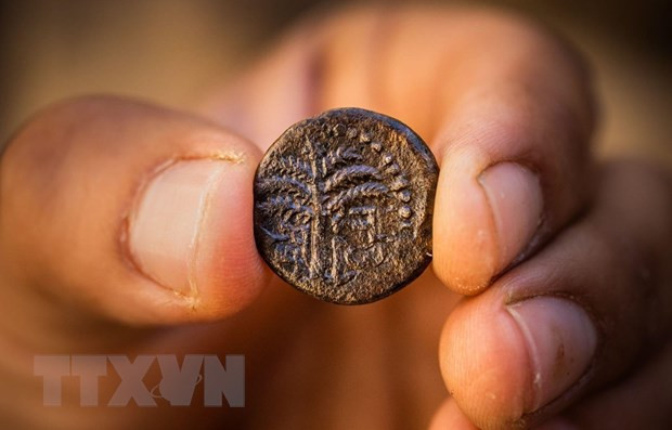 Đồng tiền cổ có niên đại 1.900 năm(Nguồn: City of David Archive) Đồng tiền cổ có niên đại 1.900 năm(Nguồn: City of David Archive)