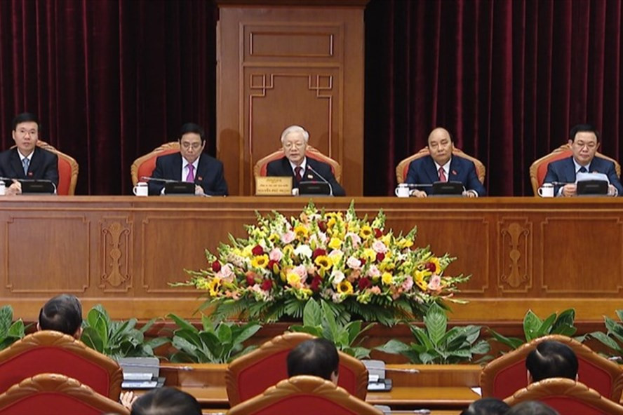 Hình ảnh Hội nghị lần thứ nhất Ban Chấp hành Trung ương khoá XIII. Ảnh Phạm Cường Hình ảnh Hội nghị lần thứ nhất Ban Chấp hành Trung ương khoá XIII. Ảnh Phạm Cường