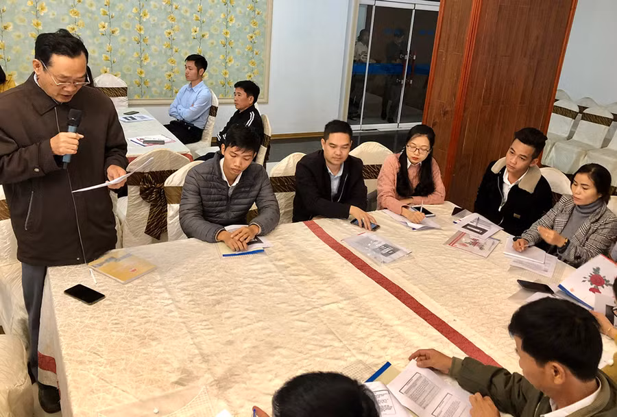  Các đại biểu đóng góp ý kiến tham gia thảo luận trong hội thảo. Ảnh: Lê Nam