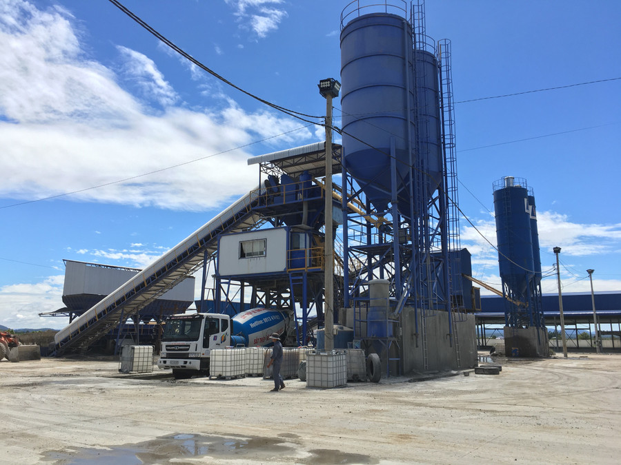 Nhà máy sản xuất bê tông tươi Chiến Thắng (Khu Công nghiệp Trà Đa). Ảnh: Vũ Thảo Nhà máy sản xuất bê tông tươi Chiến Thắng (Khu Công nghiệp Trà Đa). Ảnh: Vũ Thảo