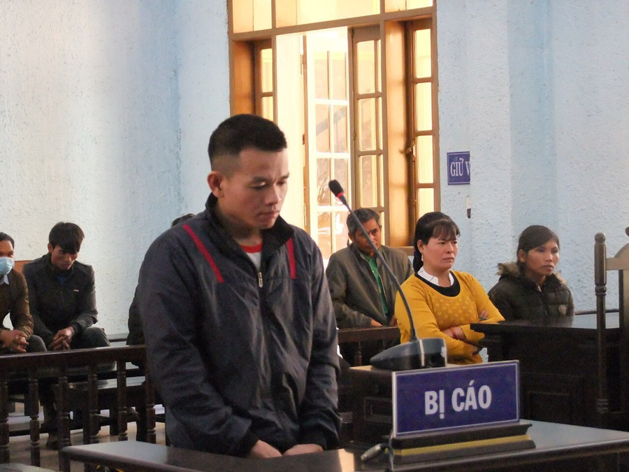 Bị cáo Cường tại phiên tòa sơ thẩm. Ảnh: Văn Ngọc