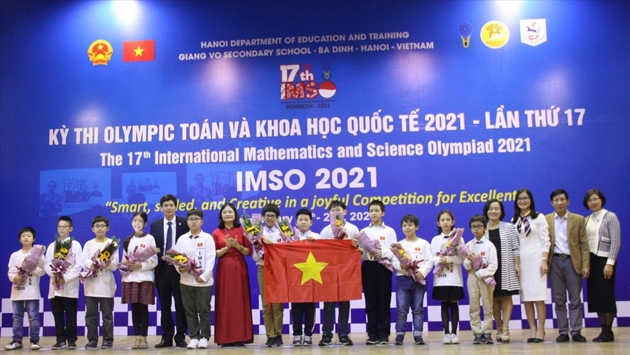 Thí sinh đội tuyển Olympic Khoa học.
