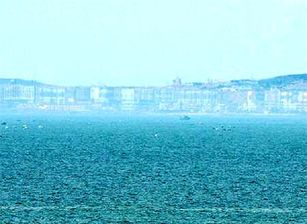 Ảo ảnh thành phố trên biển xuất hiện ở Trung Quốc