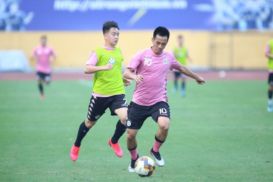 Văn Quyết có nhiều động lực để hướng đến mùa giải mới 2021. Ảnh: Đông Đông