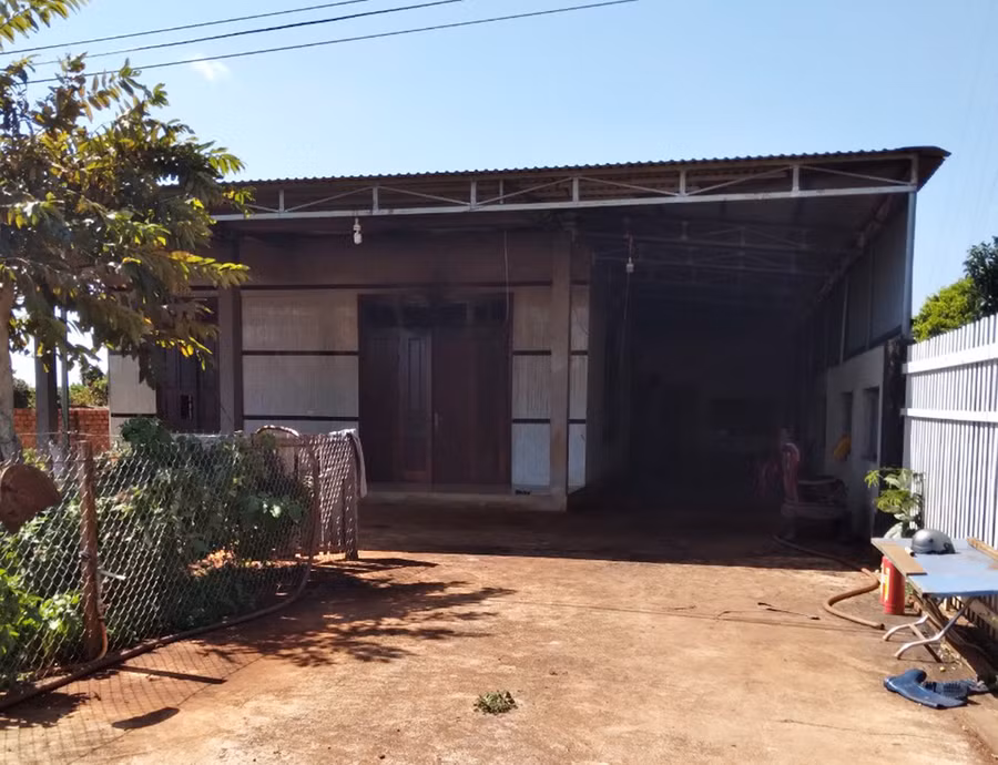  Ngôi nhà nơi ông Đoàn Quang Lượng tẩm xăng tự thiêu. Ảnh: Hà Phương