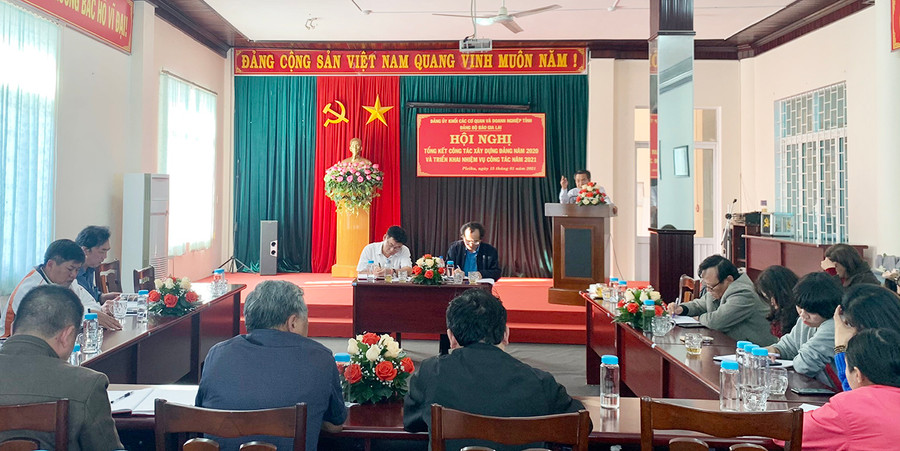  Quang cảnh Hội nghị tổng kết công tác xây dựng Đảng năm 2020 và triển khai nhiệm vụ công tác năm 2021. Ảnh: Phương Linh