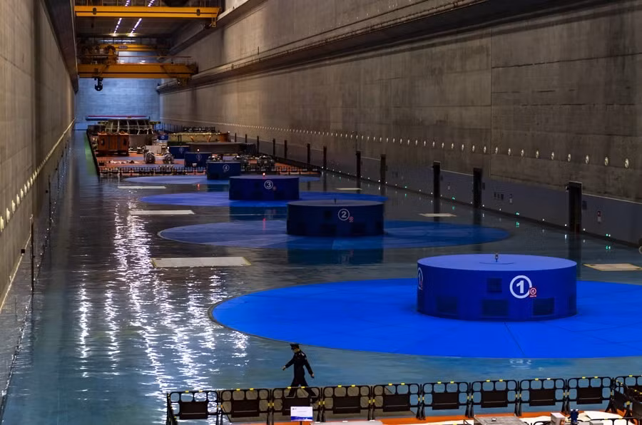 Bên trong đập Tam Hiệp ngày 31.12.2020. Ảnh: Tân Hoa Xã