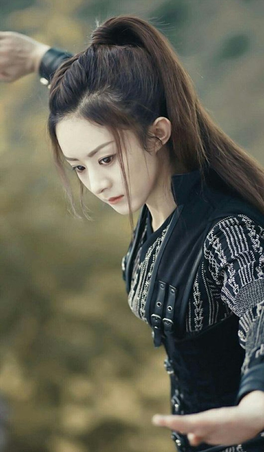 Triệu Lệ Dĩnh nổi lên nhờ vai diễn cổ trang Lục Trinh trong 