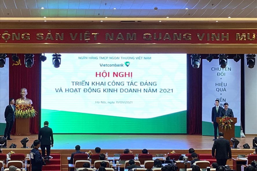 Hội nghị triển khai công tác Đảng và hoạt động kinh doanh năm 2021 của ngân hàng Vietcombank sáng 11.1.2020. Ảnh Lan Hương
