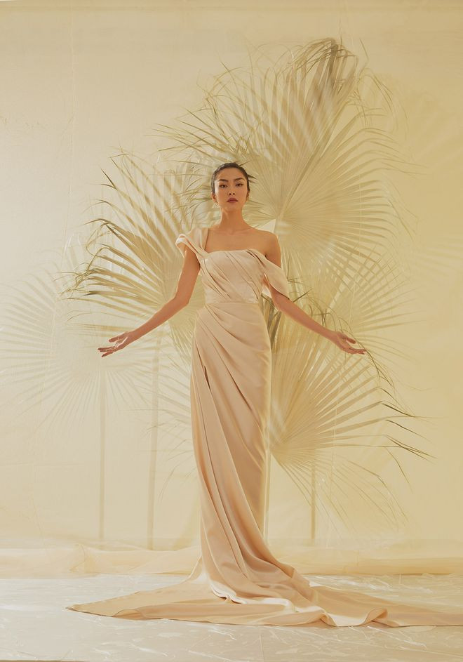 Trên trang Instagram cá nhân, Tăng Thanh Hà thường xuyên khoe những khoảnh khắc bình dị hằng ngày cùng hai con, gia đình và bạn bè. Cô khiến khán giả tiếc nuối khi quyết định giã từ điện ảnh và lựa chọn cuộc sống gia đình ẢNH: NVCC