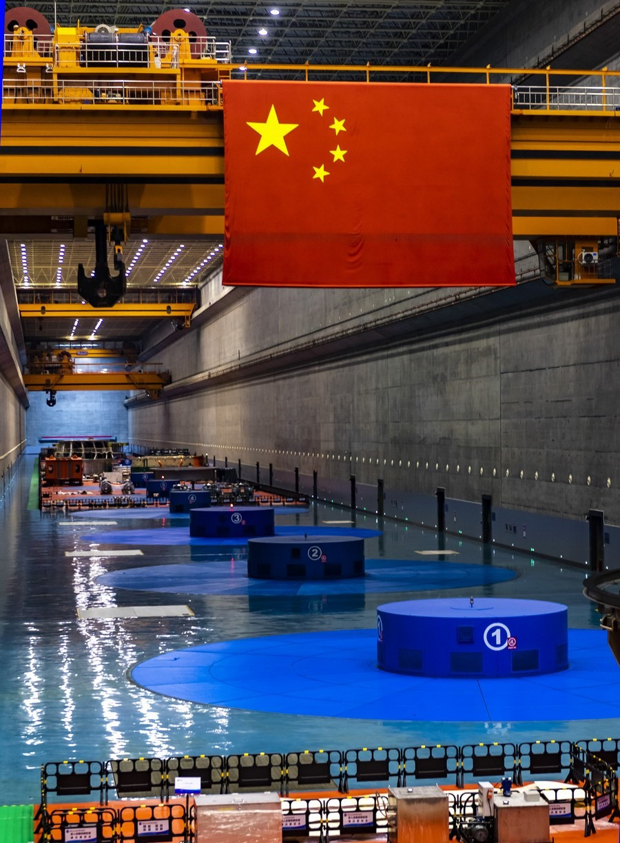 Bên trong nhà máy thuỷ điện Tam Hiệp ngày 31.12.2020. Ảnh: Tân Hoa Xã